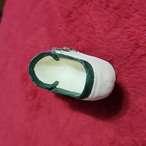 Set of 2 Mini 20s Shoe and Purse Figurines From Chosen Treasures 4 You series. - Picture 5 of 10